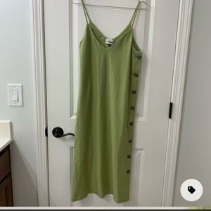 Urban outfitters green midi dress